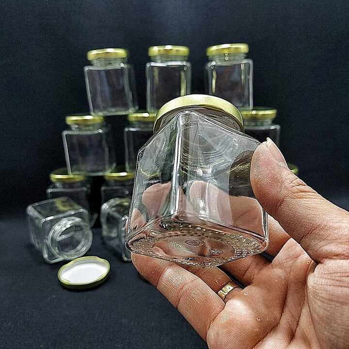 Lọ Thủy Tinh Vuông 100ML  nắp thiếc vàng – Hũ Thuỷ Tinh Vuông – Hủ Chưng Yến – Đựng Sữa Chua, mật ong, dầu dừa, thức uống, thực phẩm