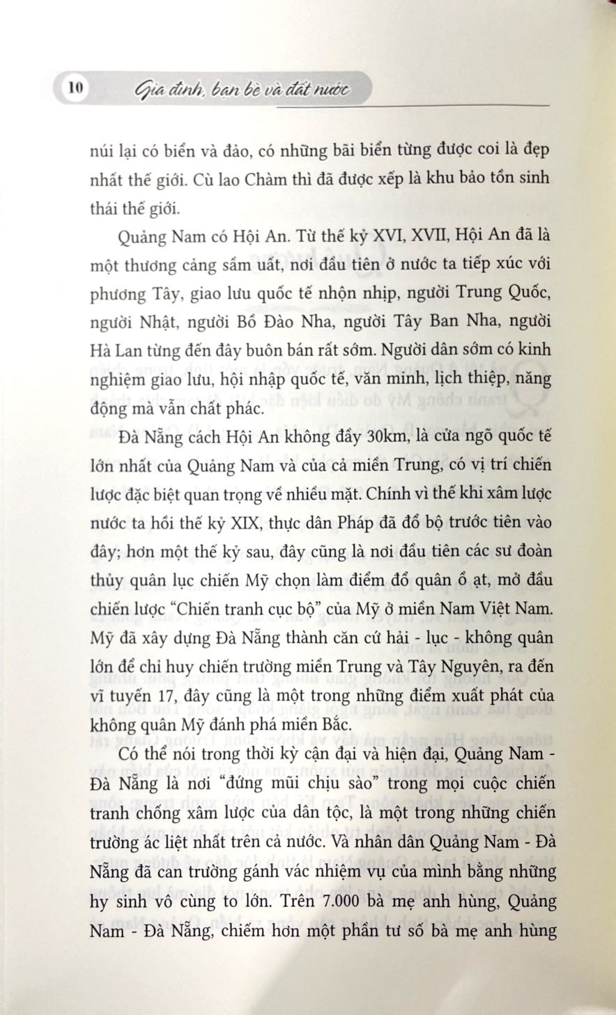 Hồi Ký Nguyễn Thị Bình - Gia Đình, Bạn Bè Và Đất Nước - ST