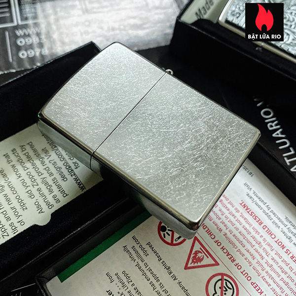 Bật Lửa Zippo 49298 – Zippo Emblem Street Chrome