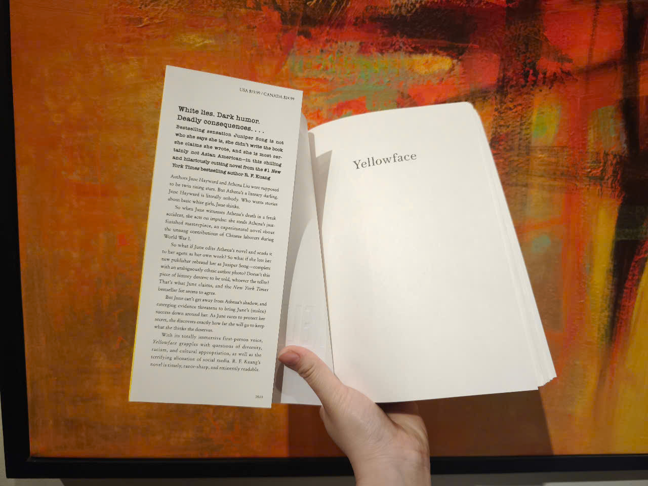 Sách - Yellowface: A Novel of Racism and Cultural Appropriation by R. F Kuang/Paperback US khổ lớn