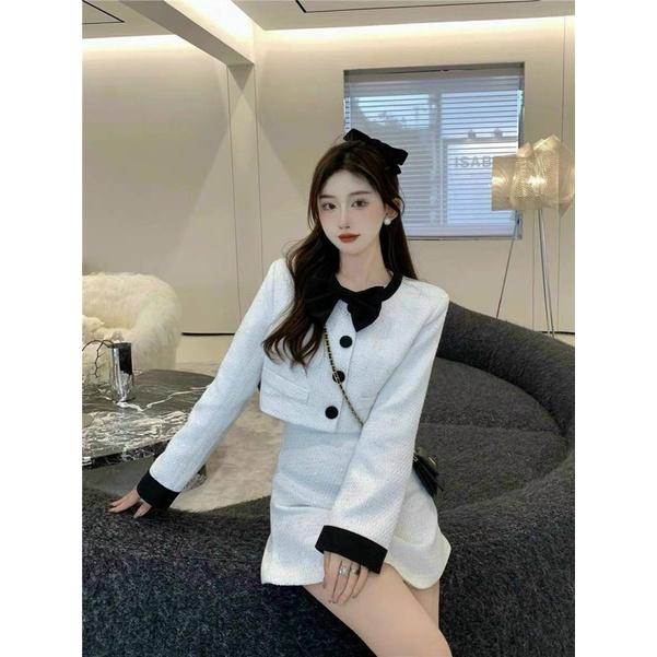 SET ÁO DẠ NƠ KÈM CHÂN VÁY