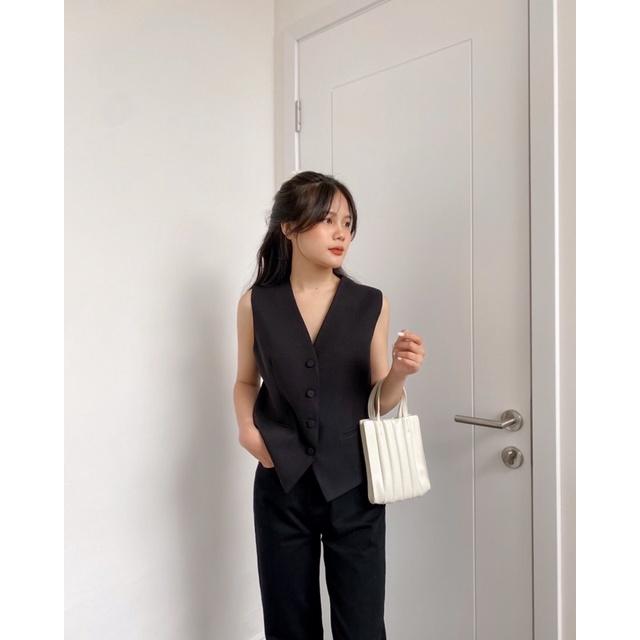 Áo vest nữ gile cổ v cúc bọc 2 túi hàng thiết kế avnd092206 by germe