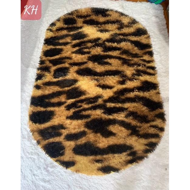 Thảm lông hình Ovan 1mx1m6
