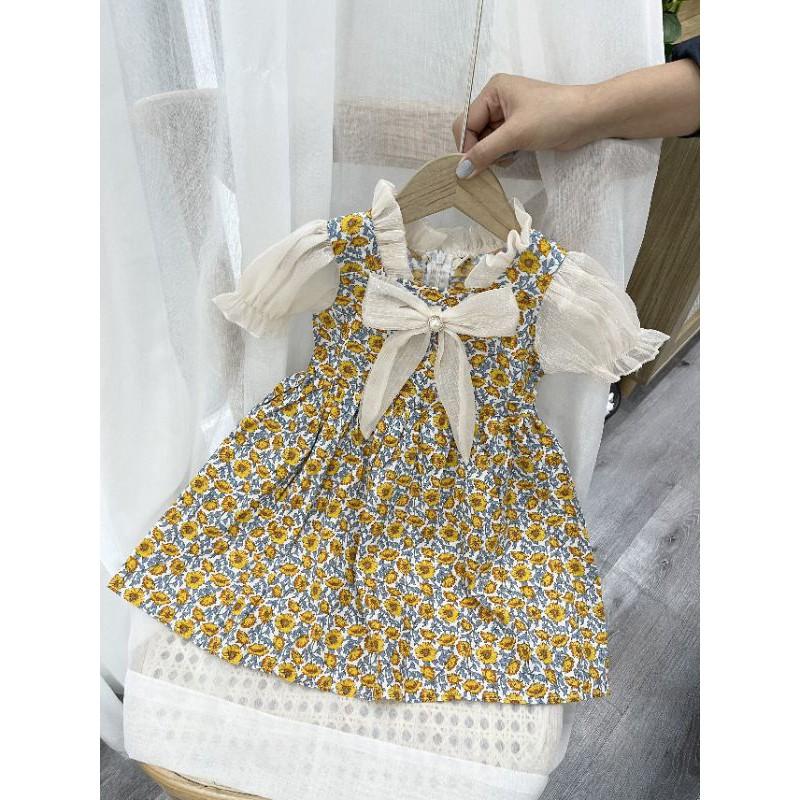 Váy hoa bé gái