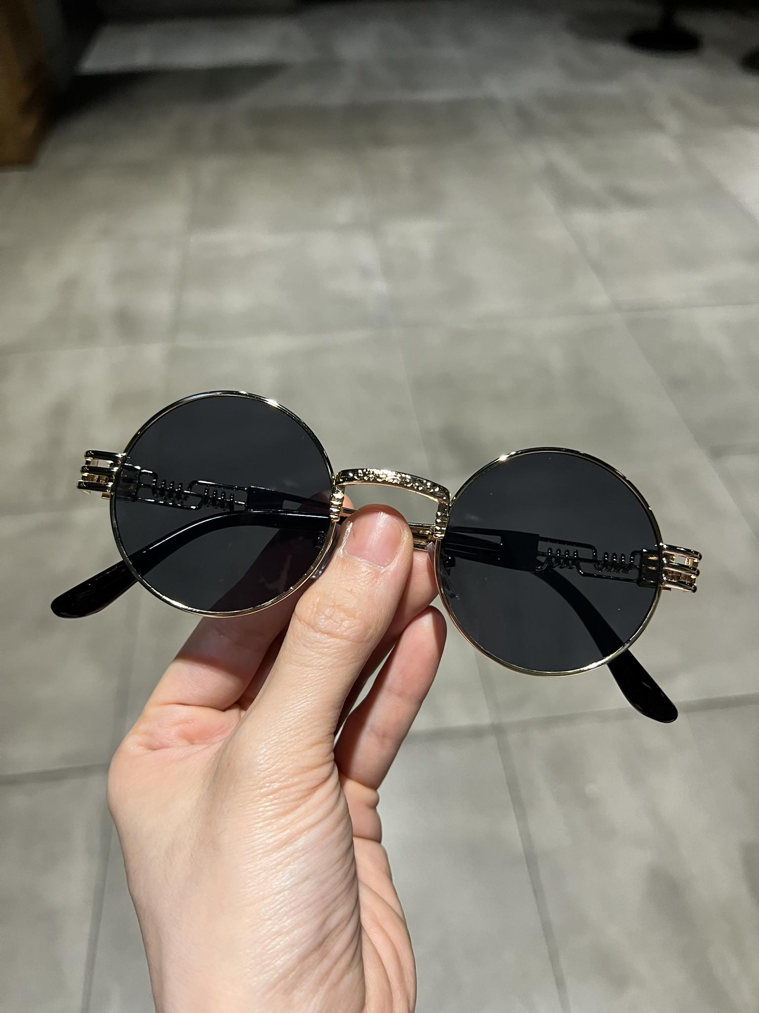 Kính râm nam Mắt tròn retro cao cấp