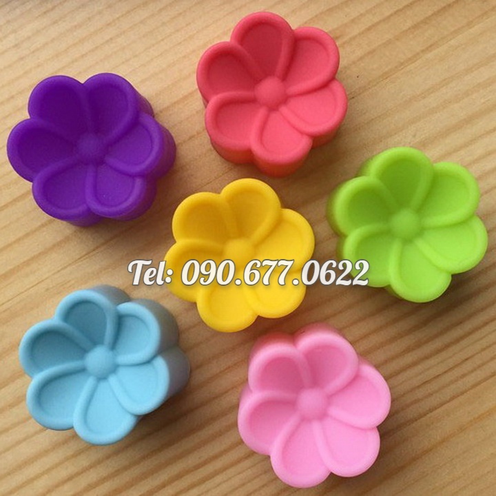 Bộ 10 khuôn silicone 3 lớp làm bánh, rau câu, bánh bông lan, bánh da lợn, bánh cookie hình hoa mai 5 cánh tròn – Mã số 1100