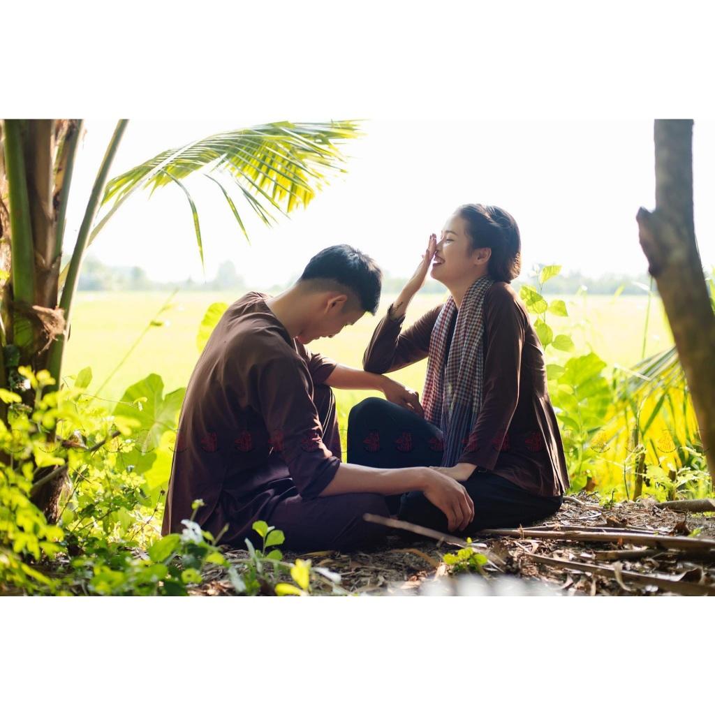 Bộ bà ba nâu nữ truyền thống vải lụa - Bộ nâu lụa nữ