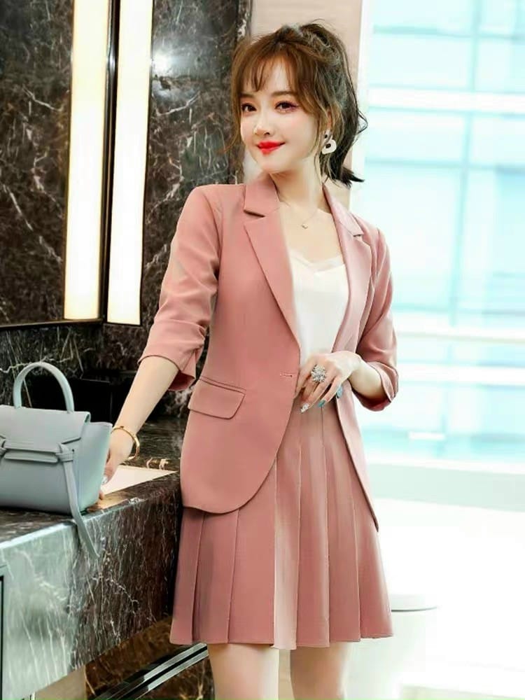 Set vest phối váy kèm áo thun