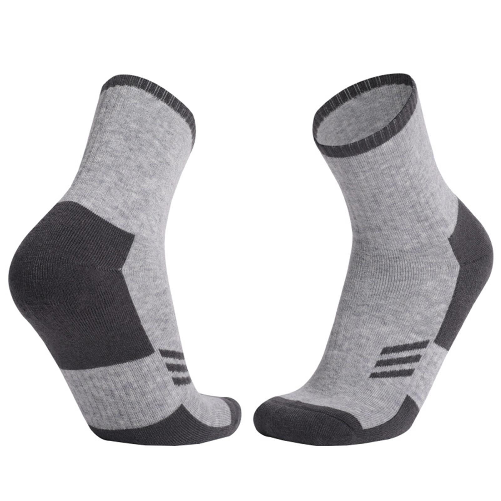 Set 3 Đôi Vớ Thể Thao Chống Trơn Trượt Thoáng Khí