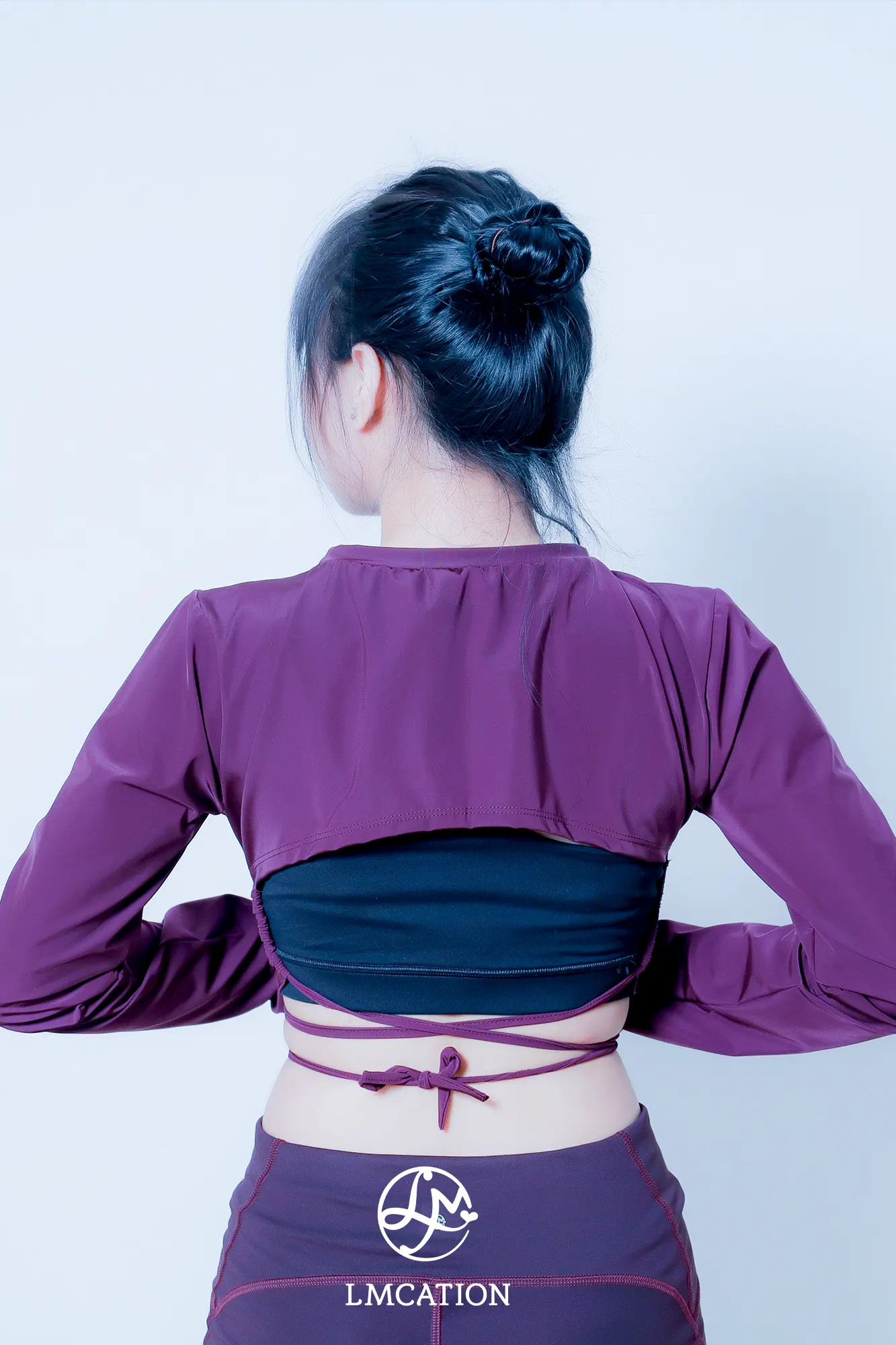 Bộ Đồ Thể Thao Nữ LMcation - Áo Đa Năng Joyce Crop Top & Quần Dài Phối Lưới LMcation Venus - Màu Tím