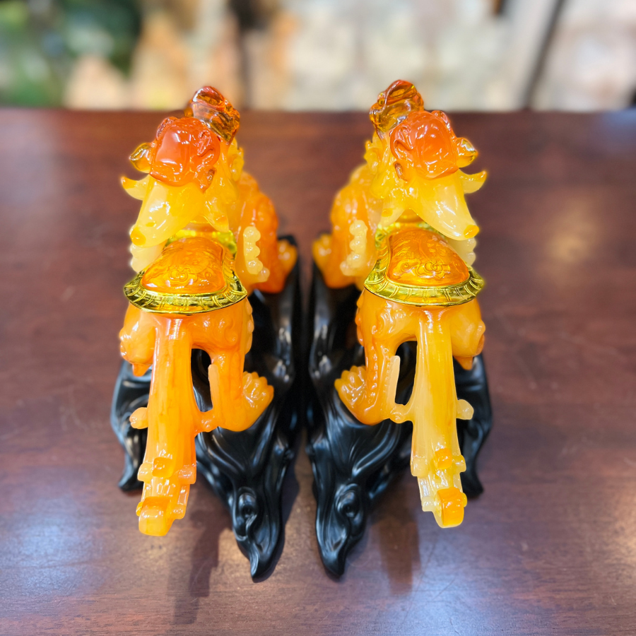 Tỳ Hưu Phong Thủy Poly Màu Vàng Chữ Phúc