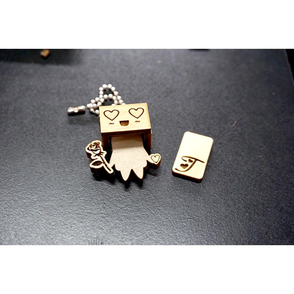 Danbo Tặng Hoa Có tên Của bạn và Người Thân