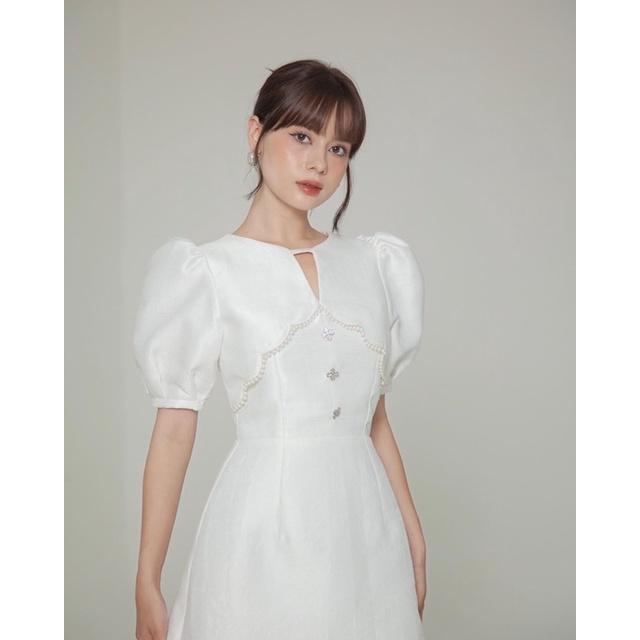 Đầm lượn ngọc trai nút hoa JIAN DRESS