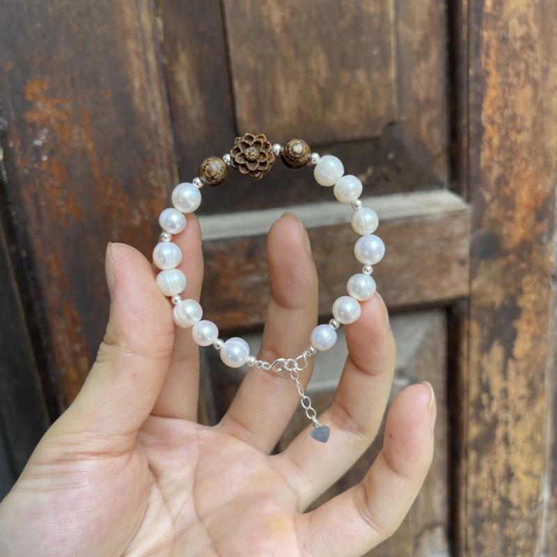 Lắc Tay Ngoc_Trai Mix Hoa Sen Trầm Hương Sánh Chìm - Lắc Bạc Ta Cao Cấp - Phù Hợp Tất Cả Các Mệnh