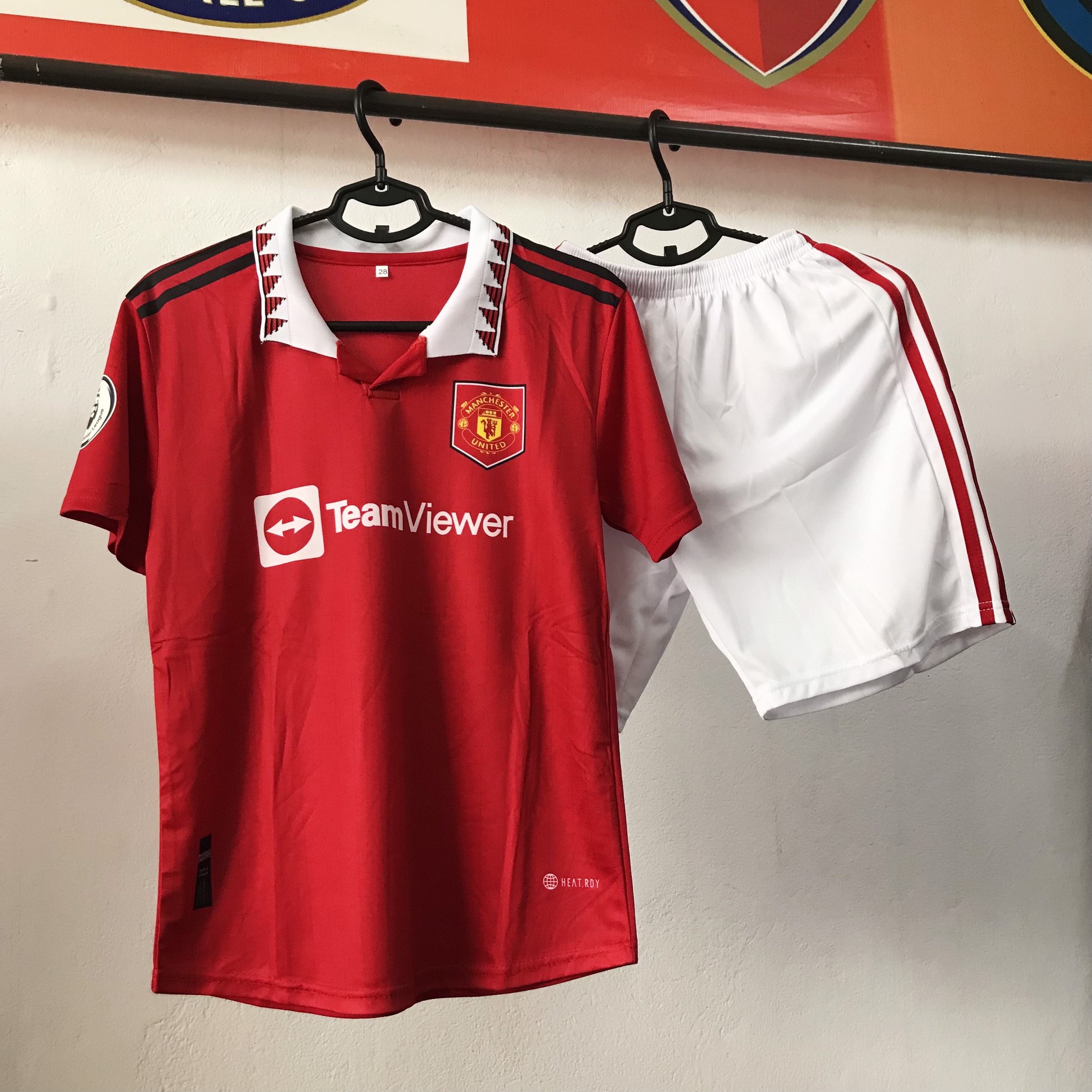 Hót Hót mẫu áo đá bóng trẻ em cao cấp nhất năm CLB  MU đỏ