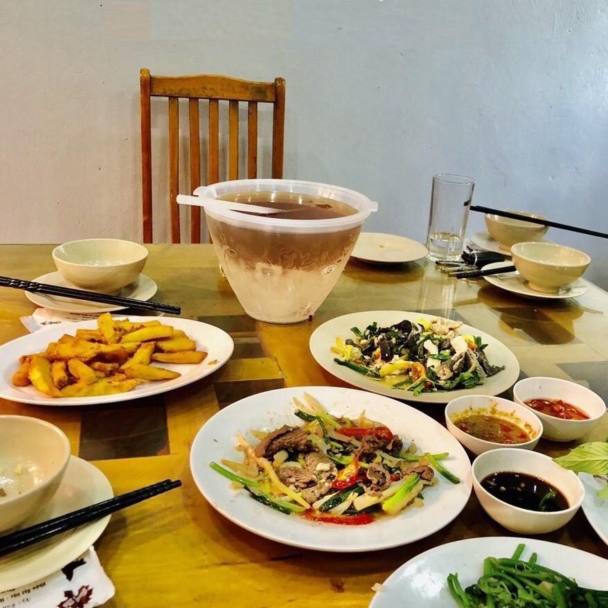 BÁT ƯỚP LẠNH RƯỢU + GÁO MÚC RƯỢU TIỆN LỢI