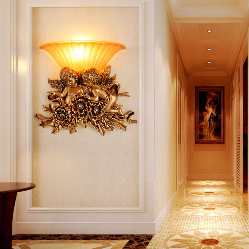 Đèn treo tường hình thiên thần màu vàng đồng đáng yêu mang lại may mắn cho gia chủ phong cách tân cổ điển thích hợp treo nhà hàng hàng khách sạn và nhà ở