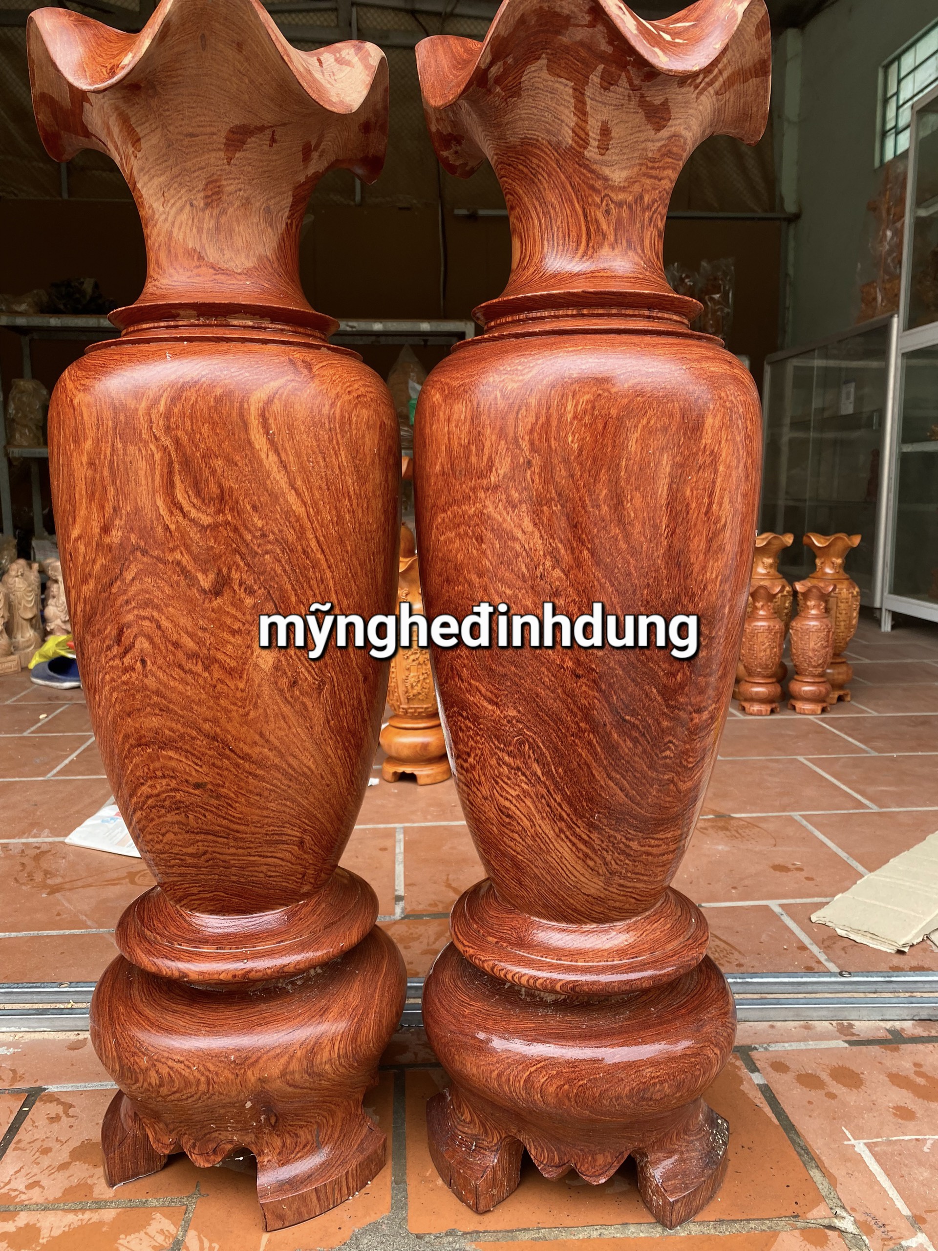 Cặp lục bình  phong thủy hút tài lộc gỗ hương đá kt cao 80×25cm