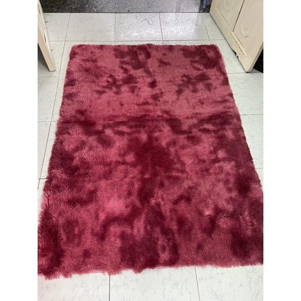 Thảm lông trải nệm ngủ - Thảm lông trải sofa màu đỏ loang