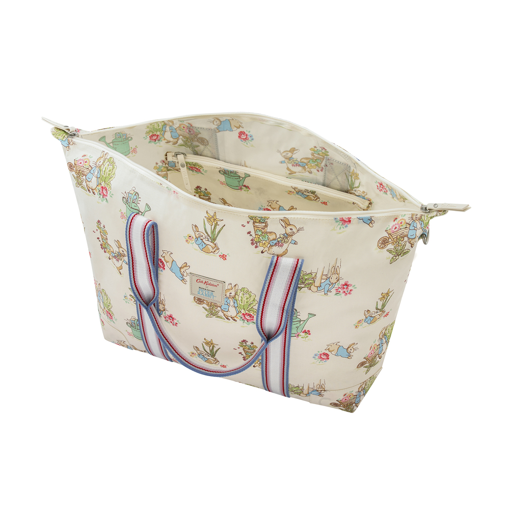 Túi du lịch Cath Kidston họa tiết Beatrix Potter (Foldaway Overnight Bag Beatrix Potter)