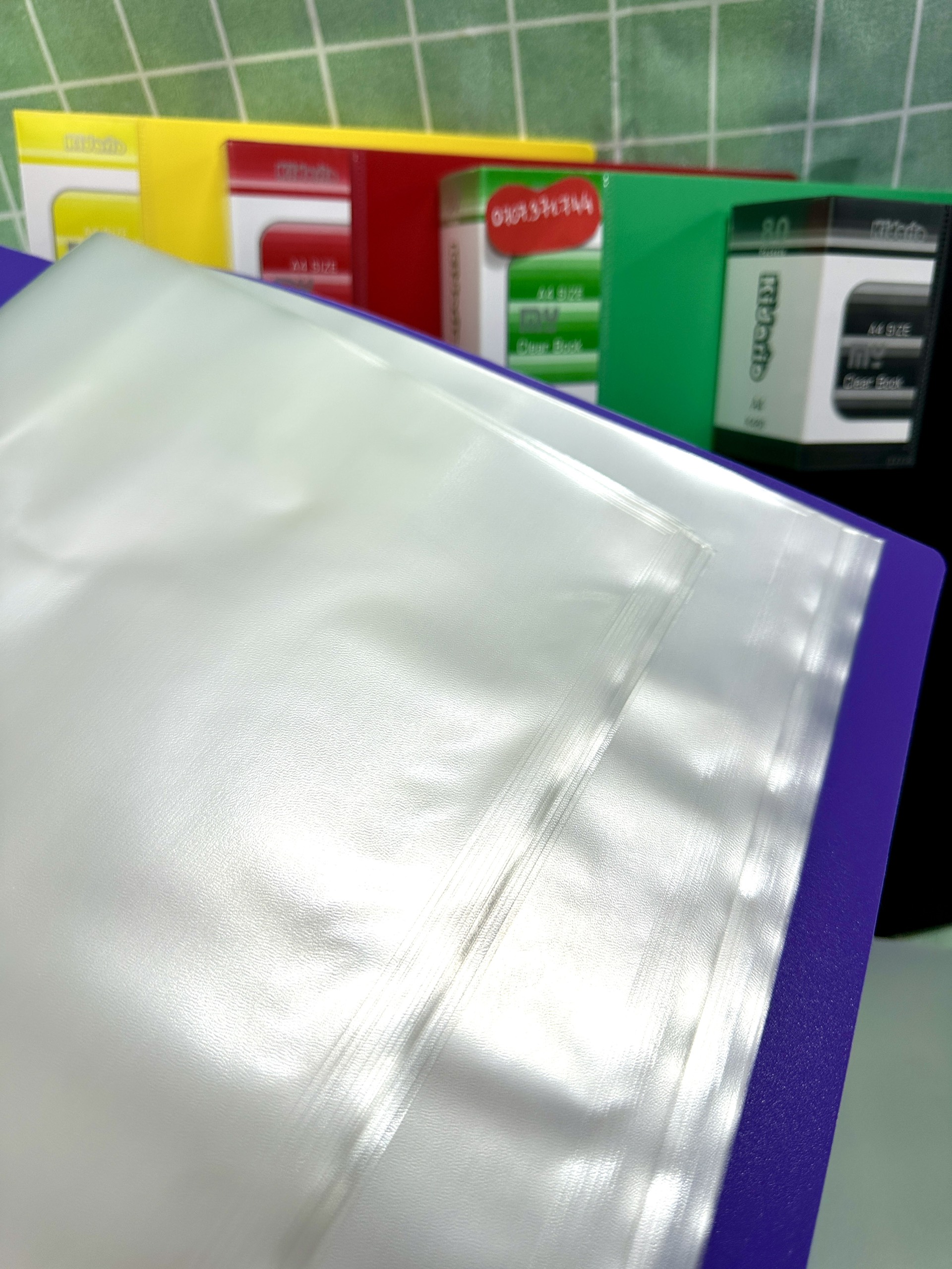 Bìa Hộp-Bìa Hồ Sơ A4 - 80 Lá Kidario Chất Liệu Nhựa An Toàn Khi Sử Dụng, Đựng Được Nhiều Hồ Sơ, Có Thể Dùng Làm Album Ảnh Khổ A4 , Đựng Bản Vẽ Màu Sắc Đa Dạng
