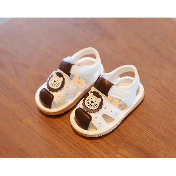 Sandal tập đi dép tập đi cho bé trai bé gái đế mềm hình đáng yêu có kèn