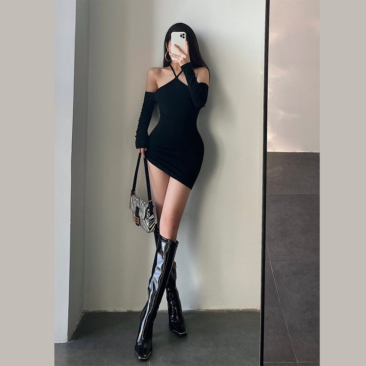 Đầm Body Cổ Yếm Buộc Dây Chất Thun Gân Freesize