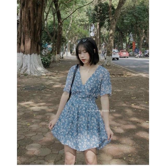 JUMPSUIT HOA CỔ V