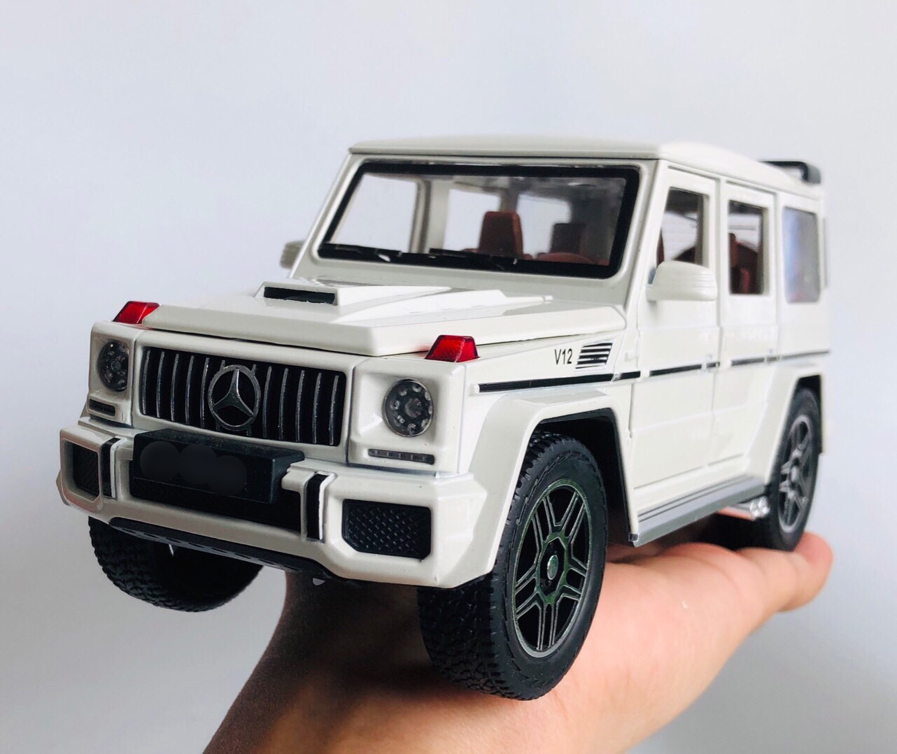 Mô hình xe Mercedes G63 AMG Kim loại sắt - XLG