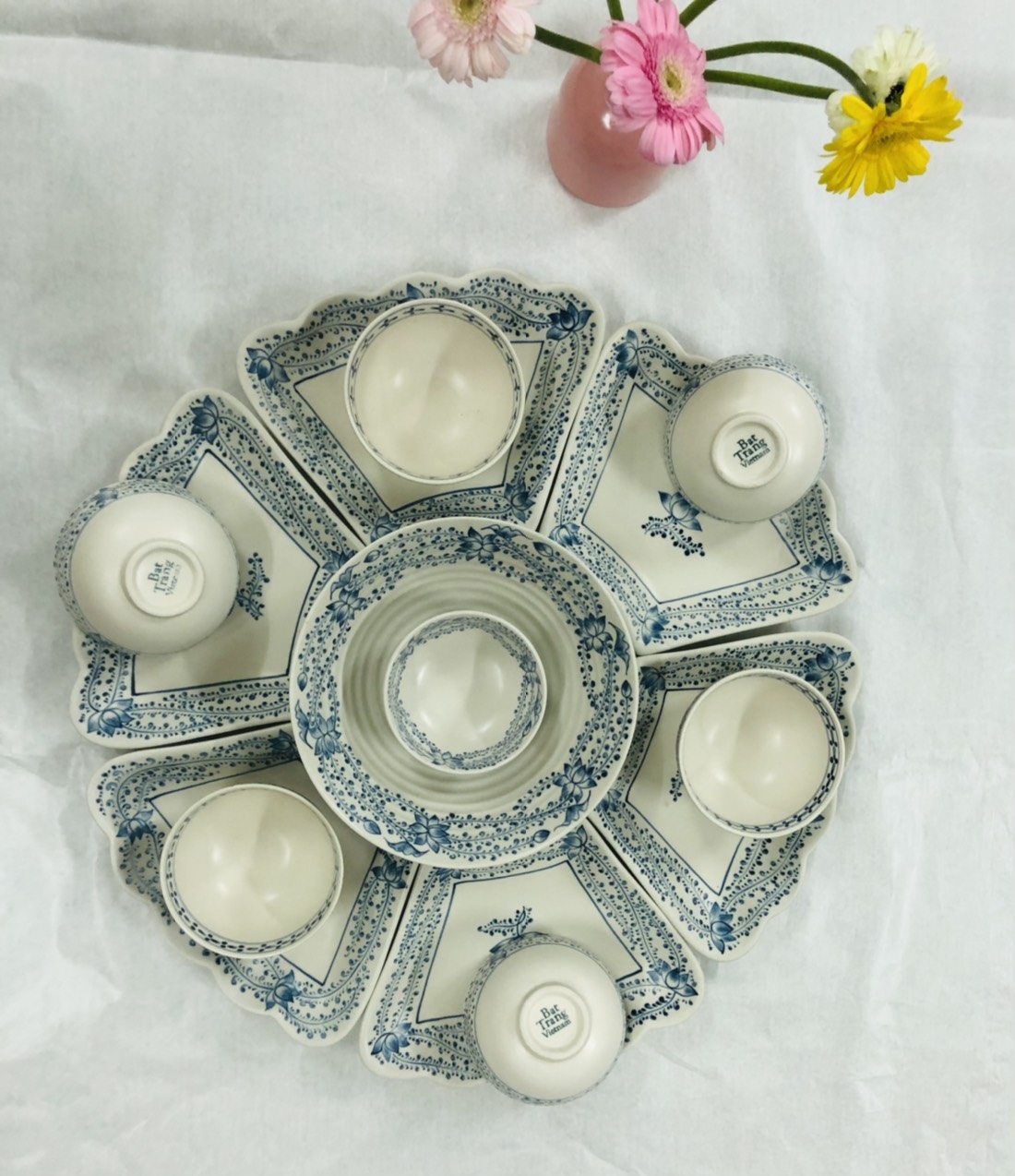 Bộ bát đĩa hoa mặt trời vẽ hoa dây giả cổ phi 55cm