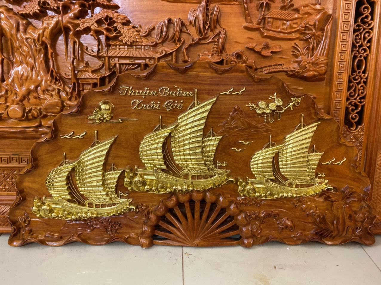 Tranh quạt gỗ thuận buồm xuôi gió - gỗ hương đỏ