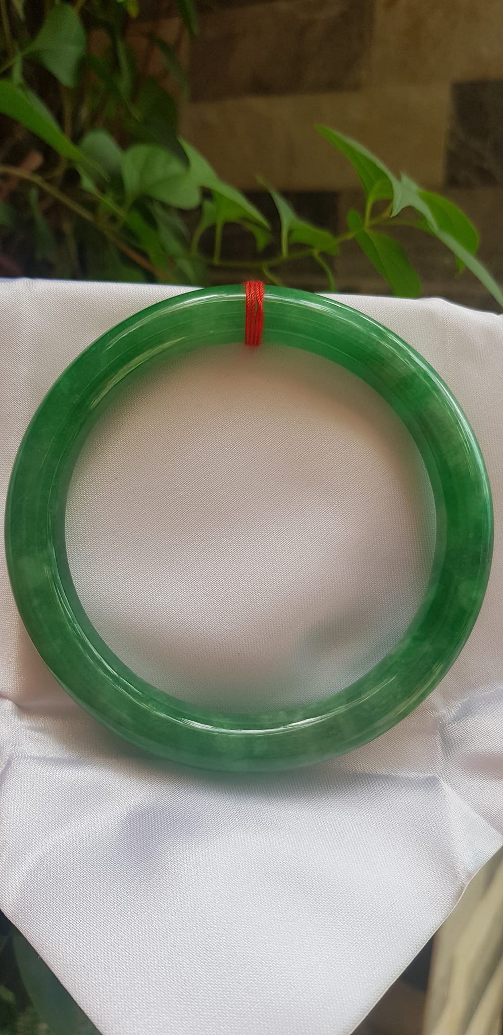 Vòng tay Nam Nữ đá Cẩm Thạch Đậu Lý QC size lớn 64mm x cọng 10mm Vòng màu xanh đậu lý bông bóng đẹp Anh Chị tay to Cân Nặng 73kg- 85kg đeo ạ