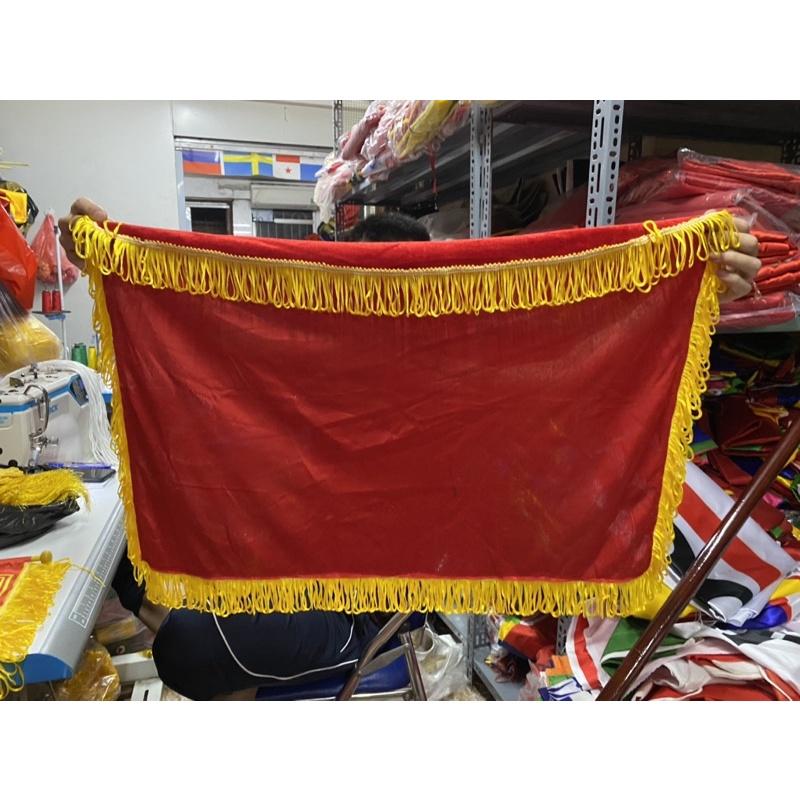Khăn nhung đỏ cắt băng khánh thành - xưởng may hoàng gia