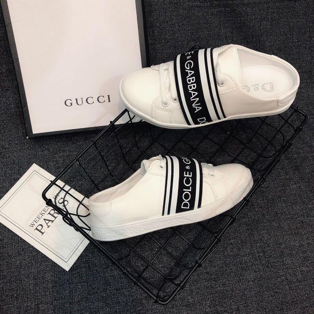 Sục thể thao kèm video và ảnh thật