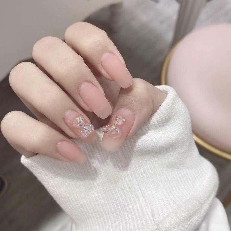 Nail box hoạ tiết gấuu siliconn