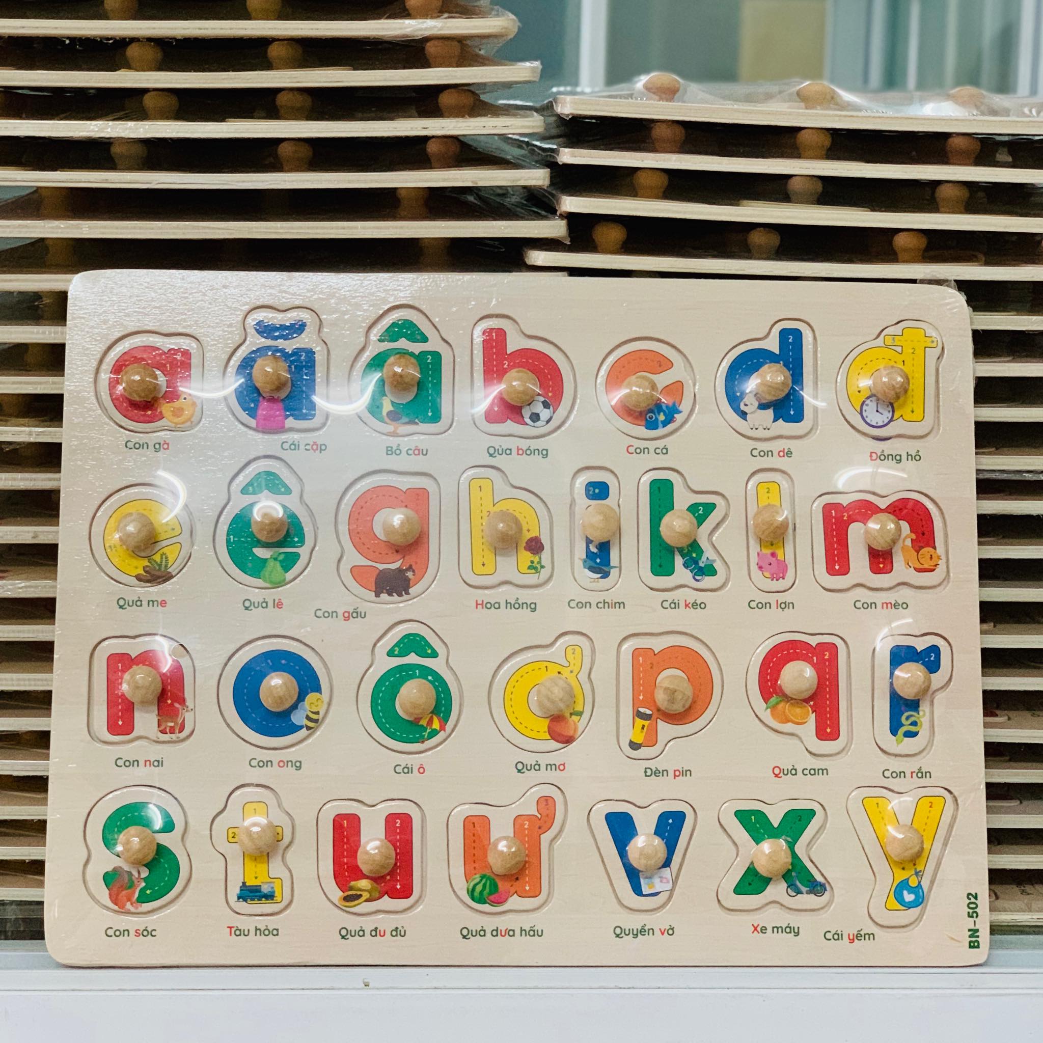 Bảng ghép hình có núm - Bộ đầy đủ 10 chủ đề khác nhau - đồ chơi trí tuệ MK