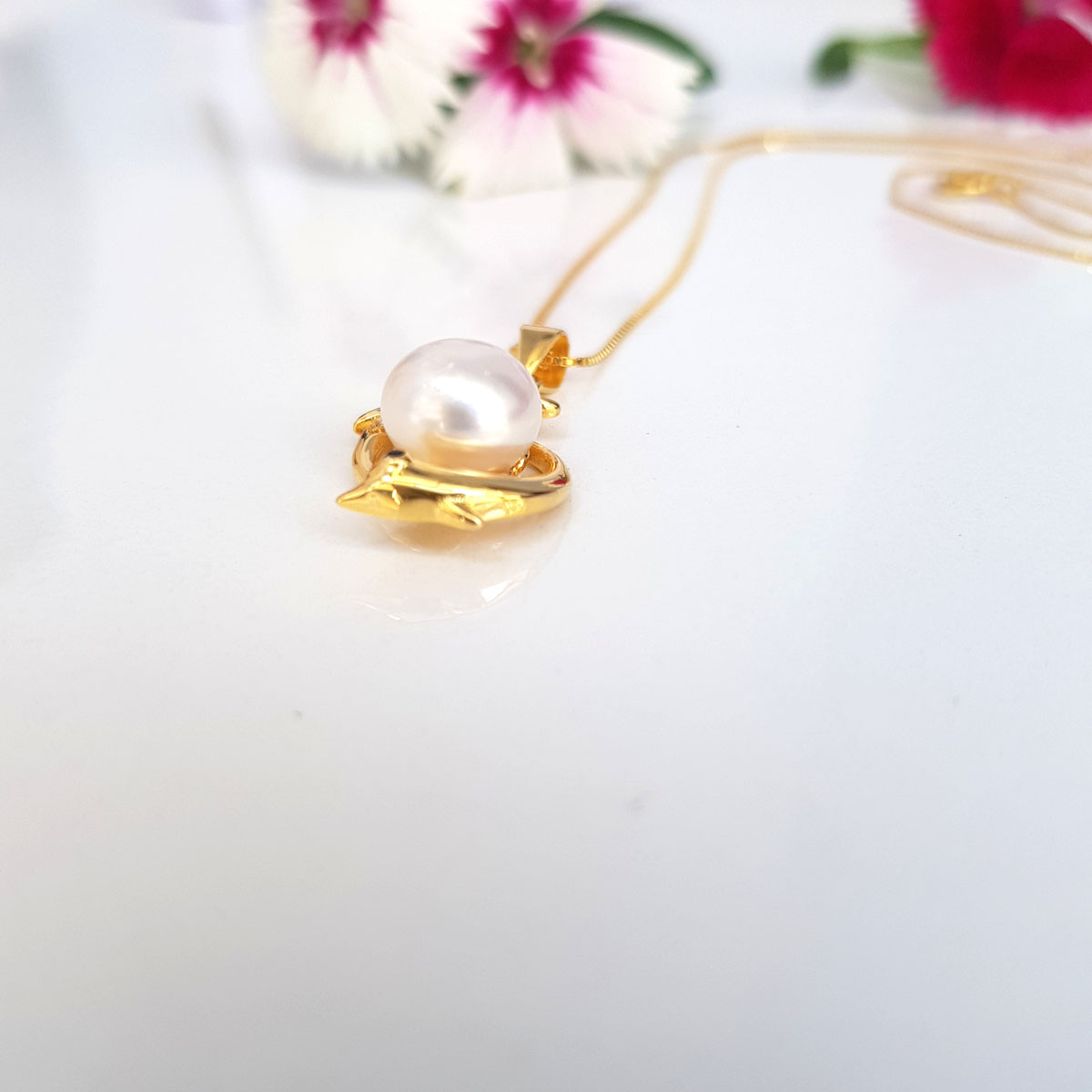 Dây Chuyền Mặt Ngọc Trai Cao Cấp  - Lý Ngư Say Tình Vọng Nguyệt - Trang Sức Cô Tấm - DOLPHIN PEARL (10mm) - Bạc S925 Nạm Đá Zirconia