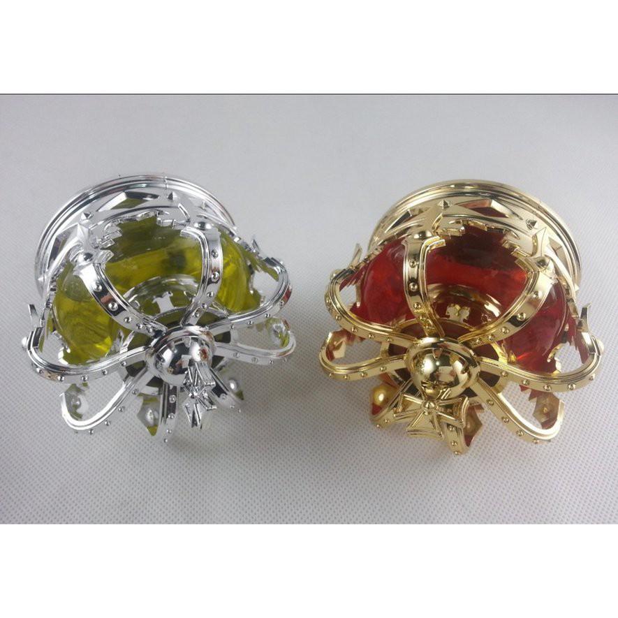 Nước Hoa Hình Vương Miện Trang Trí Cho Xe Hơi