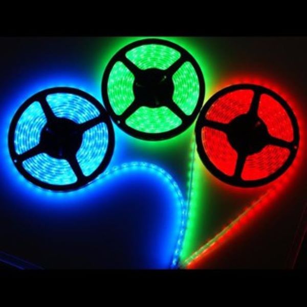 Dây Led dán 5m 5050 điện áp 12V ánh sáng chọn màu