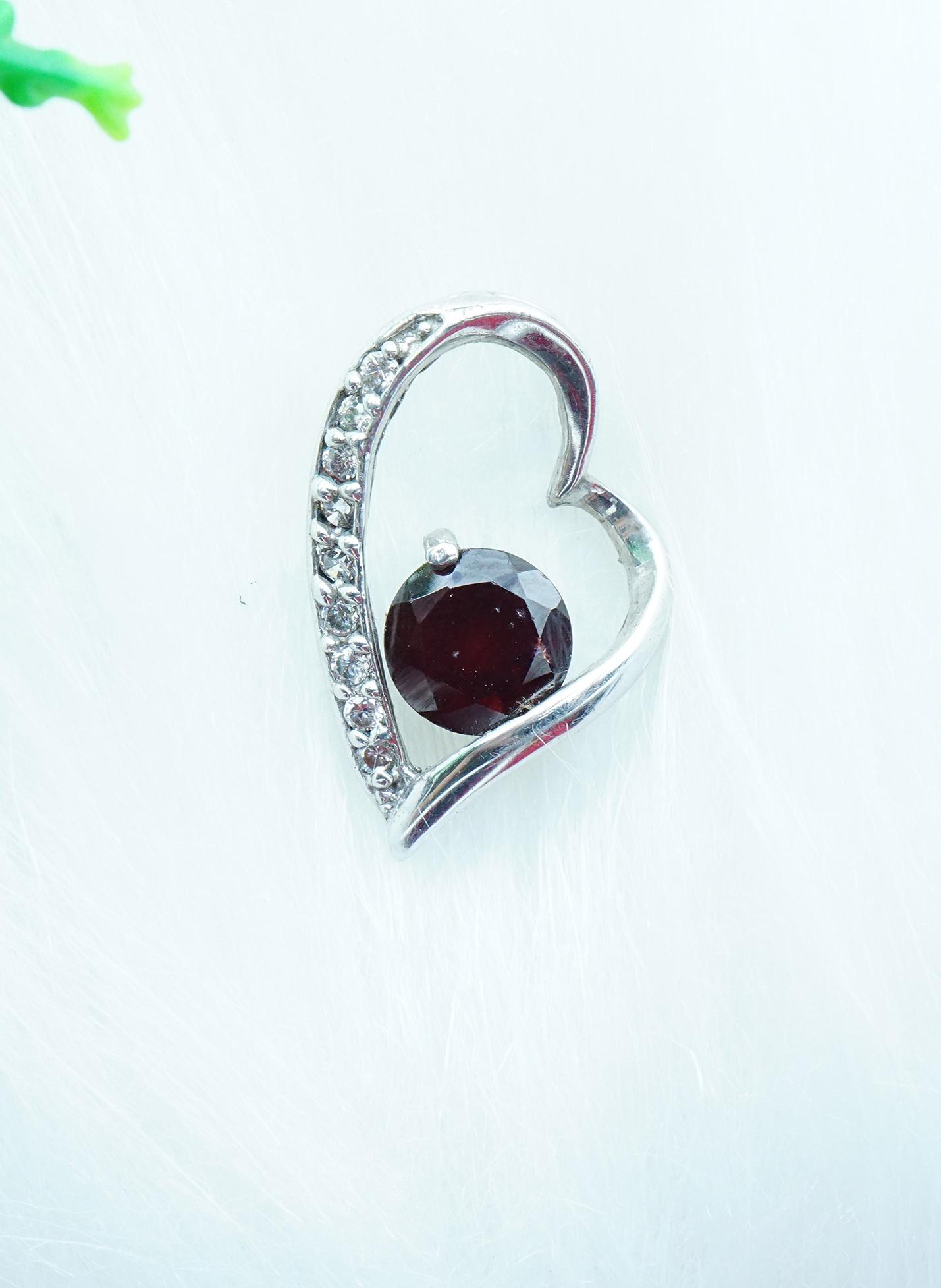 Mặt dây chuyền bạc 925 đính đá Garnet ngọc hồng lựu tự nhiên kiểu trái tim MDG1