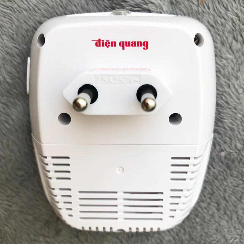 Đèn Ngủ LED Điện Quang ĐQ LNL06 WW (Cảm Biến Quang Và chuyển Động, Ánh Sáng Vàng)