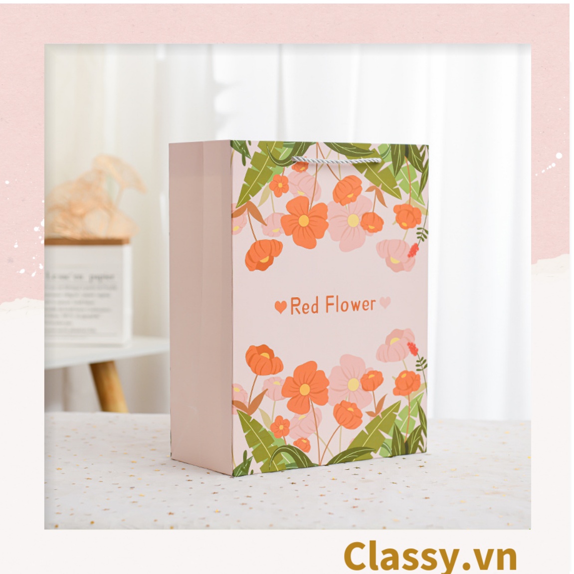Túi giấy Classy hoa nhiều kích cỡ, phù hợp nhiều dịp sử dụng Q1500