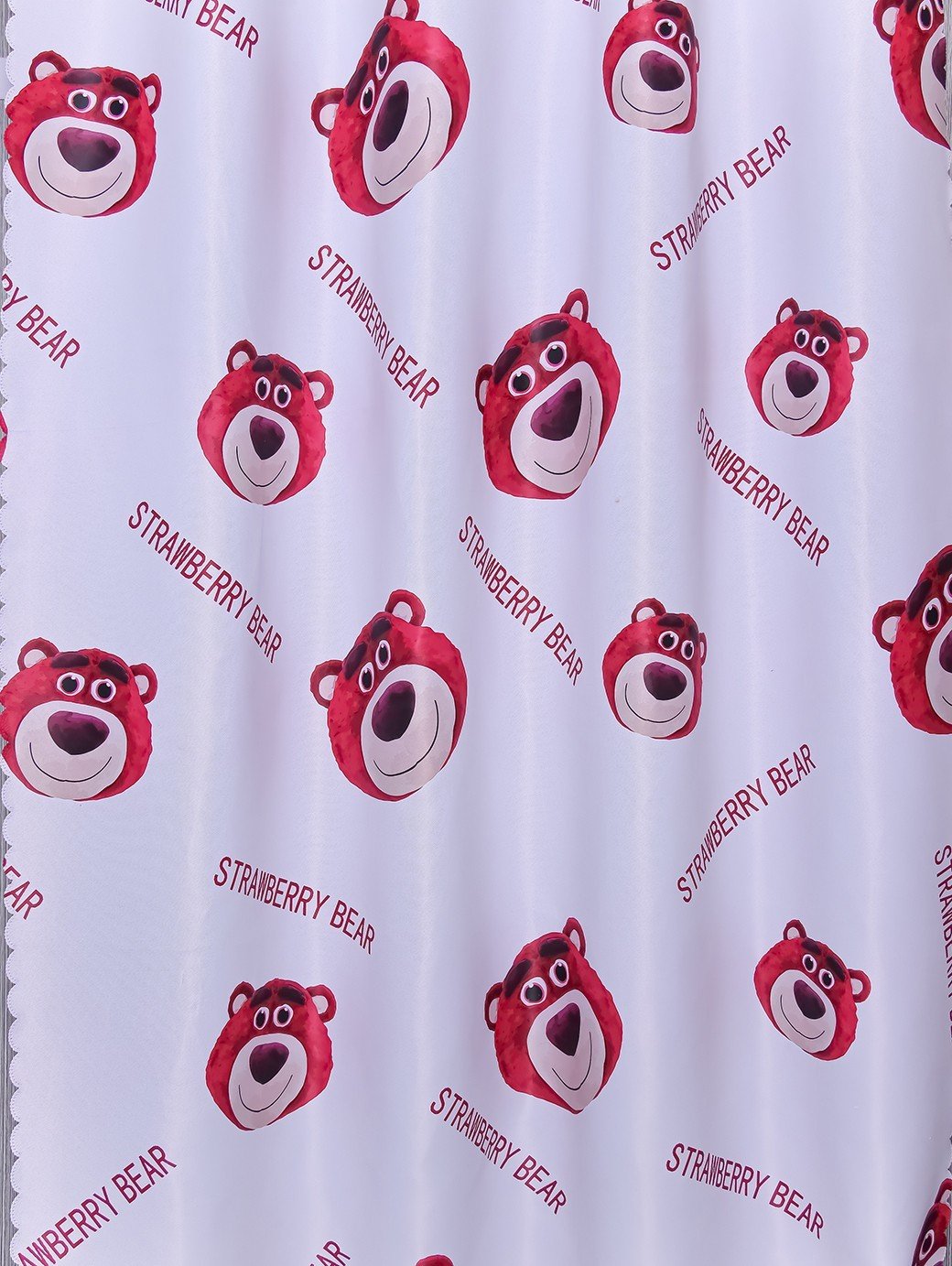 Rèm Khoen Lỗ, Khoen Ri đô, Rèm Dán Tường Mẫu STRAWBERRY BEAR Chống Nắng Tốt, Nhiều Size