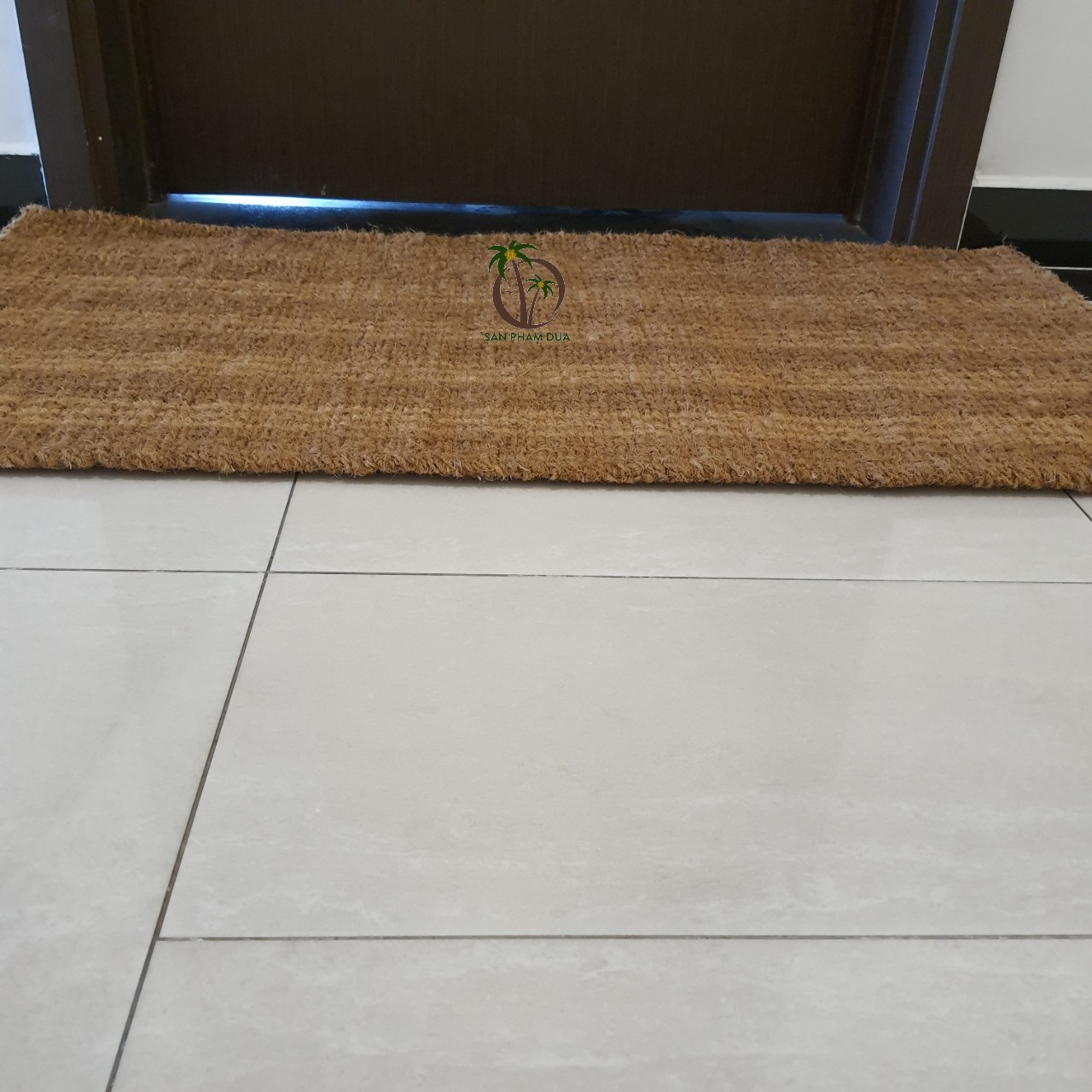 Thảm dệt bằng xơ dừa 100% kích thước 60x120cm