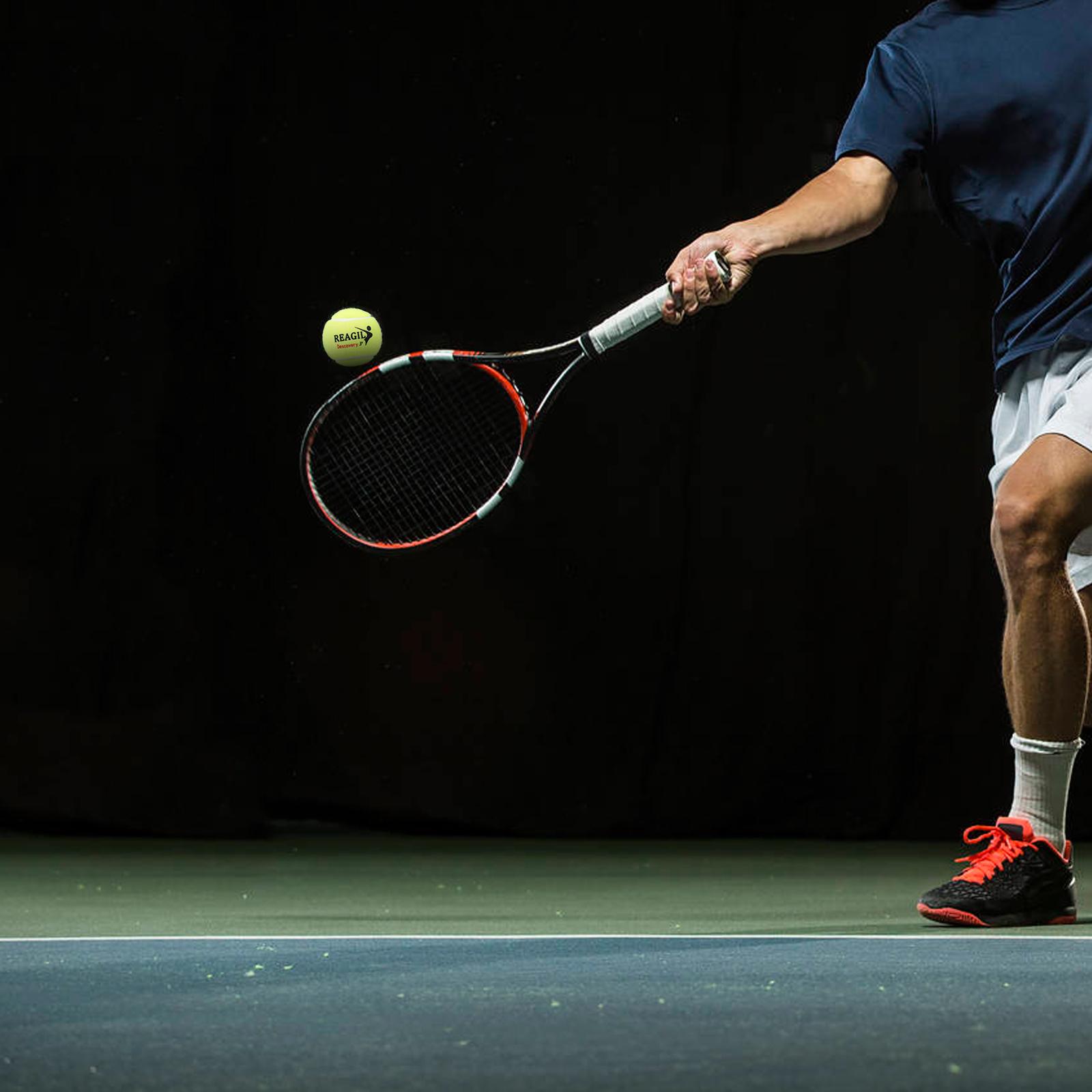 Hộp 3 quả bóng tennis bằng cao su và nỉ chất lượng cao