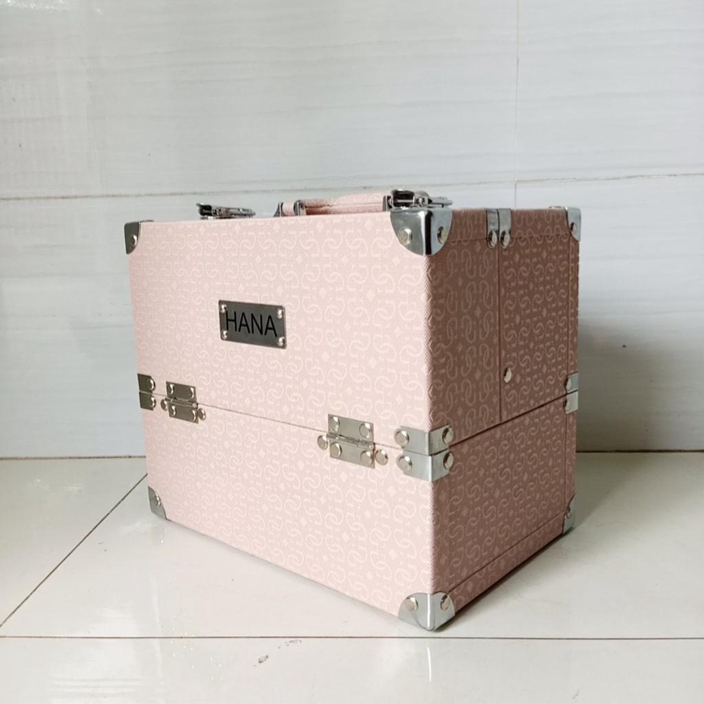 Dòng cao cấp - Cốp Hana The Rucy bọc cạnh inox có ngăn chia đựng đồ phun xăm, nail, nối mi, mỹ phẩm make up trang điểm s