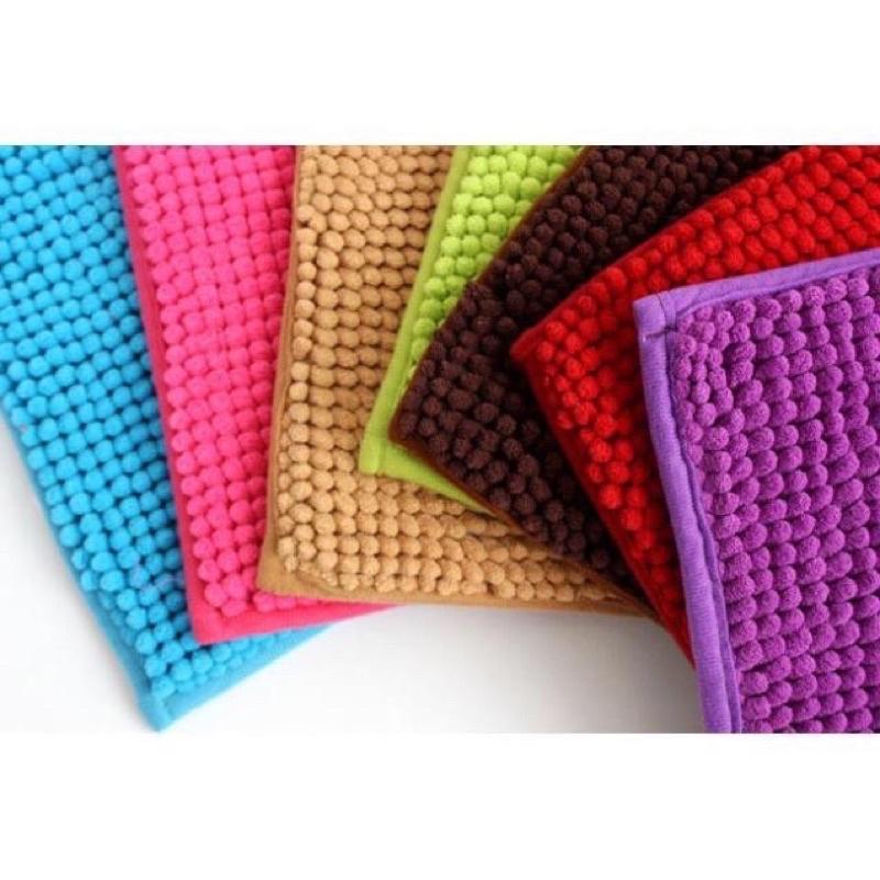 Thảm chùi chân san hô ,thảm đinh thấm nước ,chống trơn trượt kt:30x46cm và 40x60cm