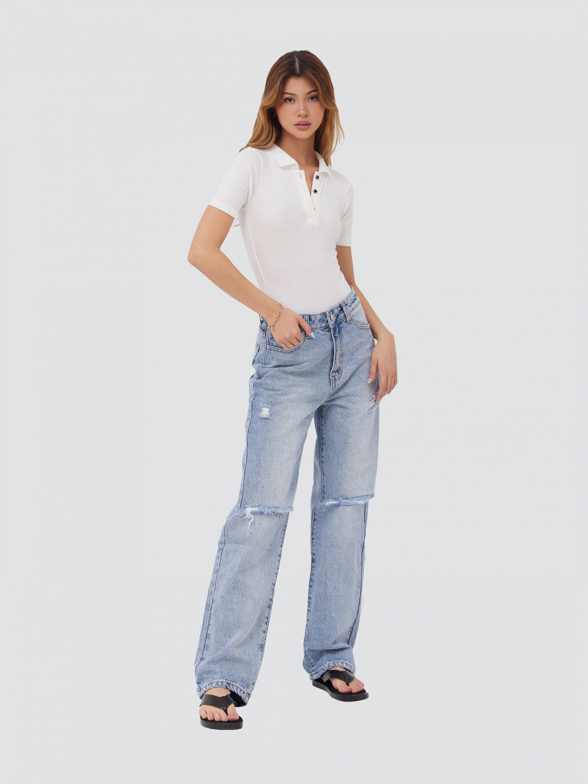 là min - Quần jeans low rise ripped denim