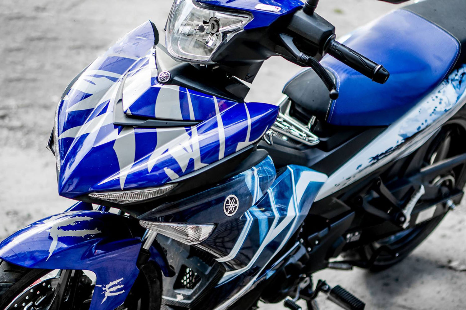 Tem trùm Exciter 150 Blue Wave