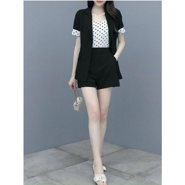 Set bộ vest short kèm áo chấm bi